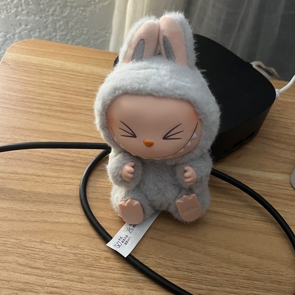 POPMART authentic Labubu hehe Plush Keychain- open box - Picture 2 of 2